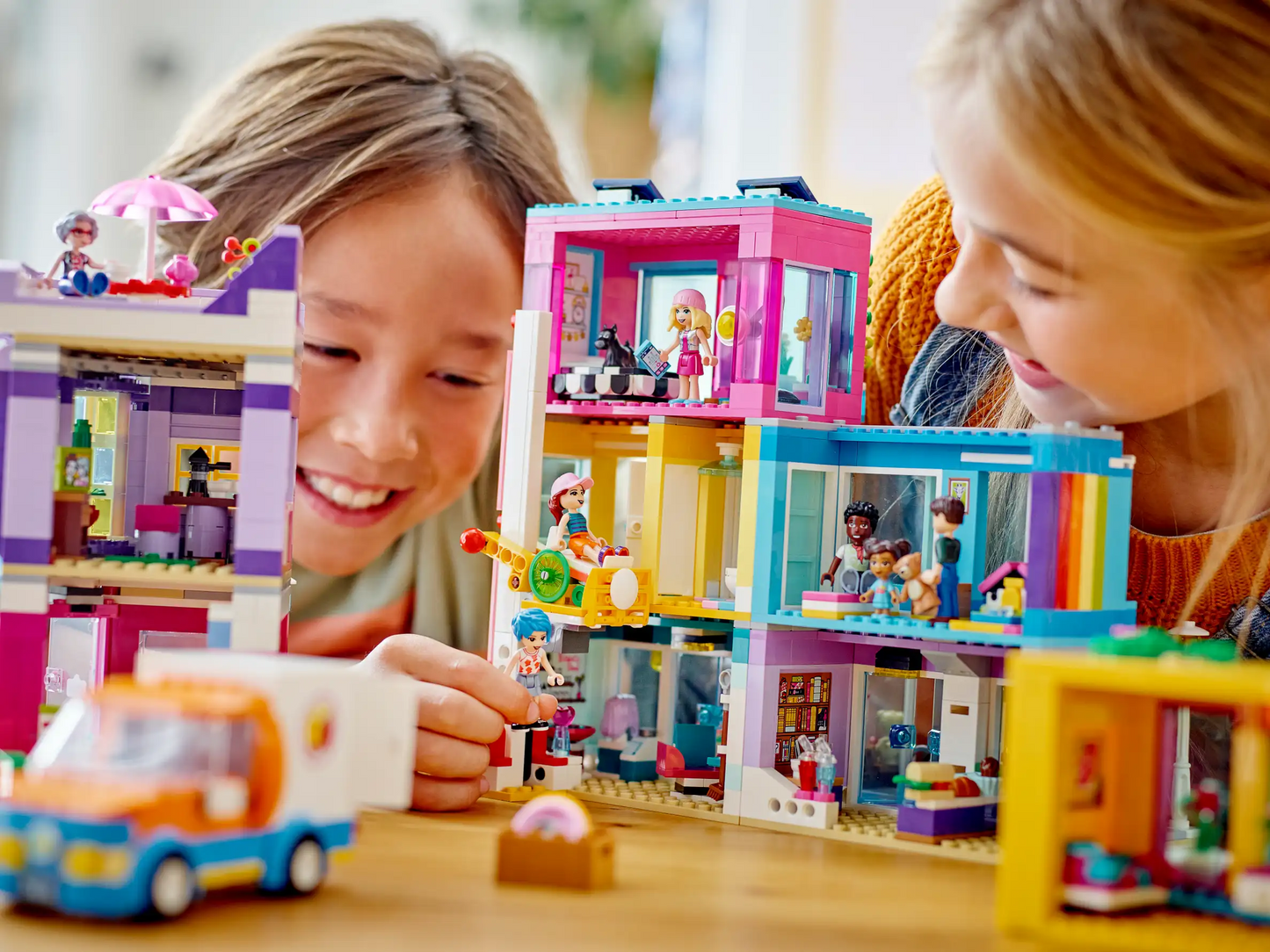 LEGO Friends Wohnblock (41704)