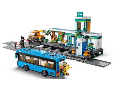 LEGO City Bahnhof (60335)